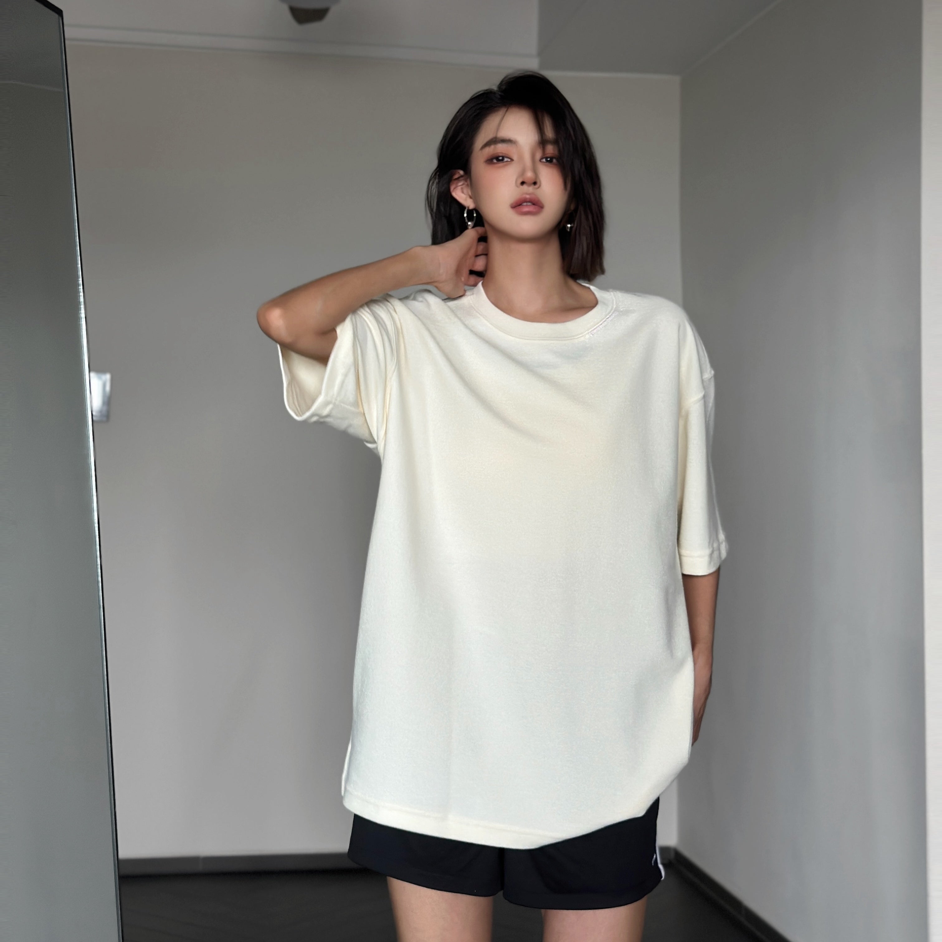 HAND-PAINTED TEE 5063