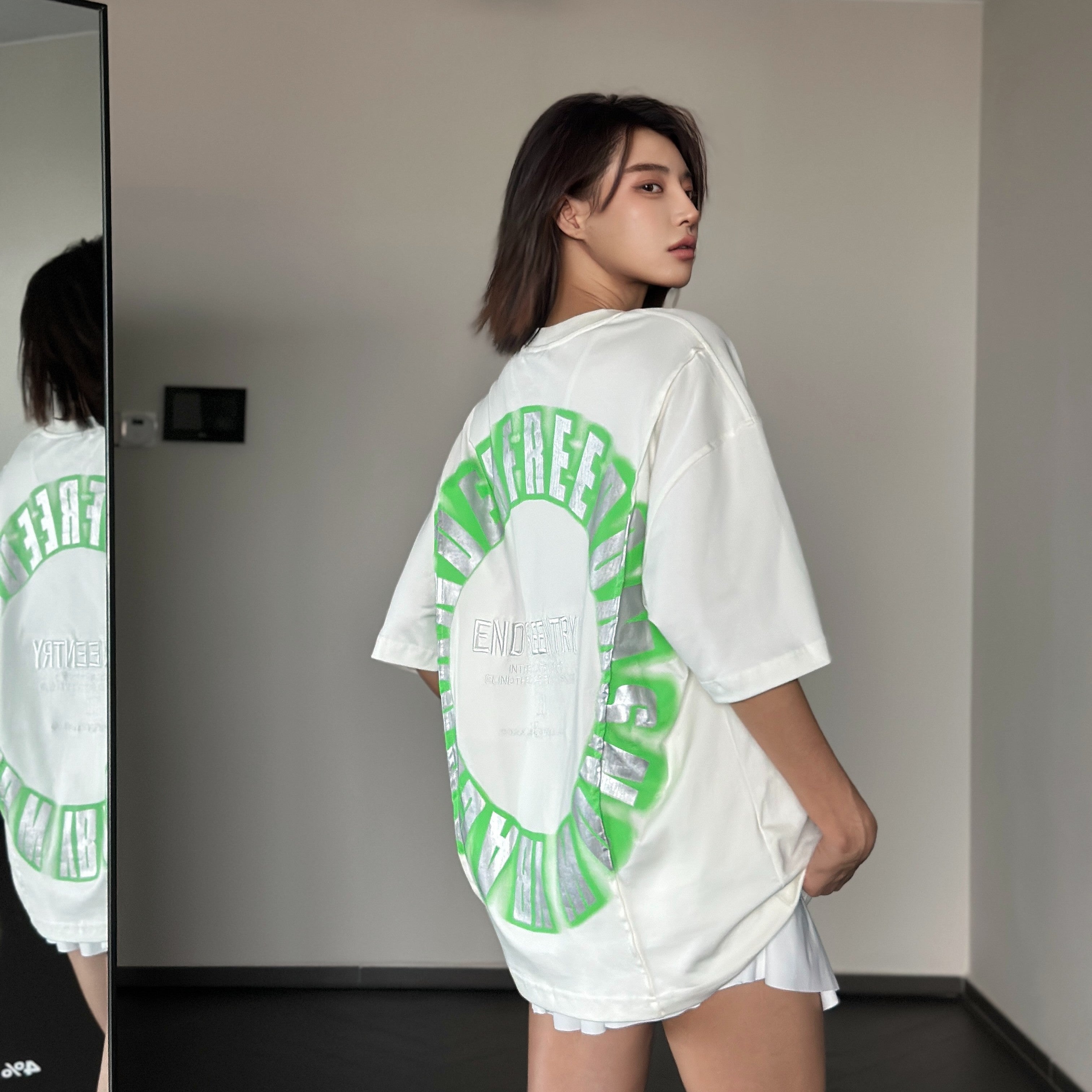 FANCY TEXT IN CIRCLE Tee 5066