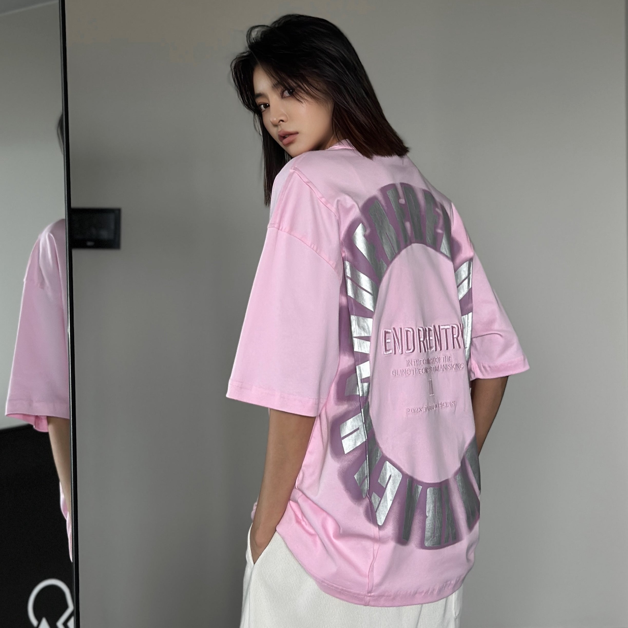 FANCY TEXT IN CIRCLE Tee 5066